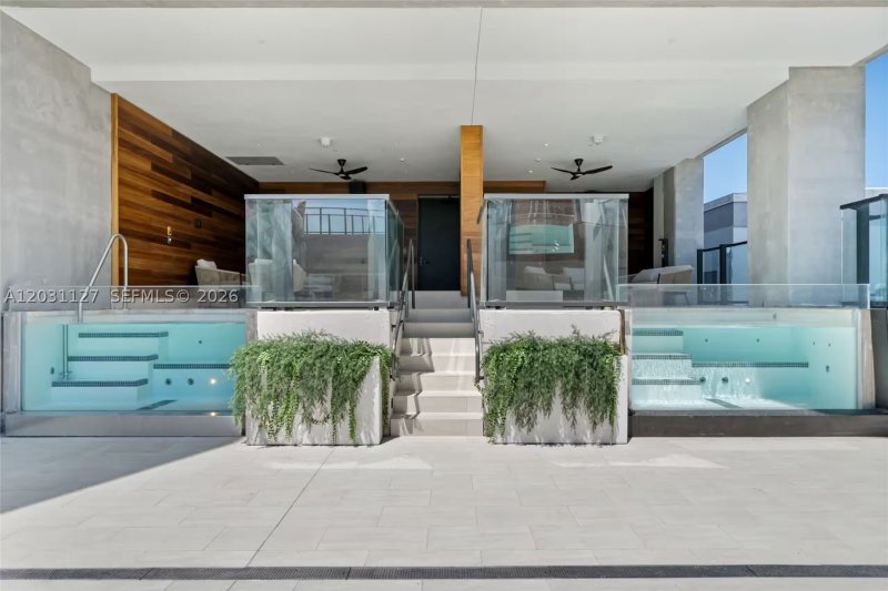 Comprar apartamento en E11EVEN Hotel & Residences 3106B