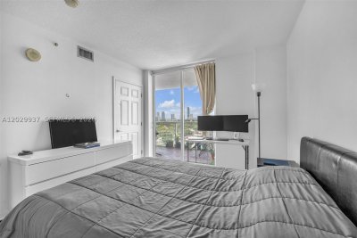 Comprar apartamento no Brickell Vista 1103