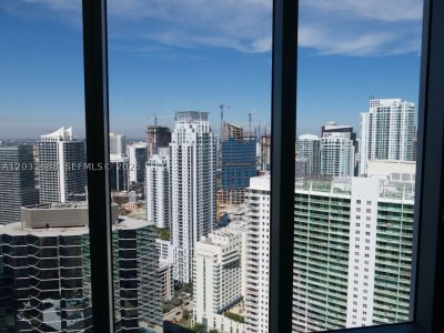 Comprar apartamento no Brickell House Condo 3506