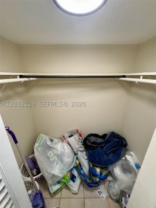 Comprar apartamento en Bayview Towers A1410