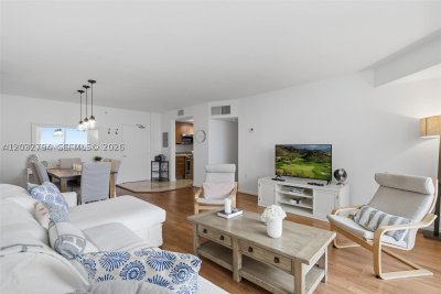 Aluguel de apartamento no Harbour House 718