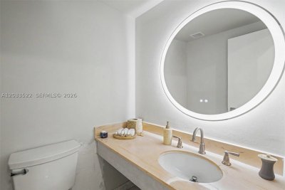 Aluguel de apartamento no The Hemispheres 15A