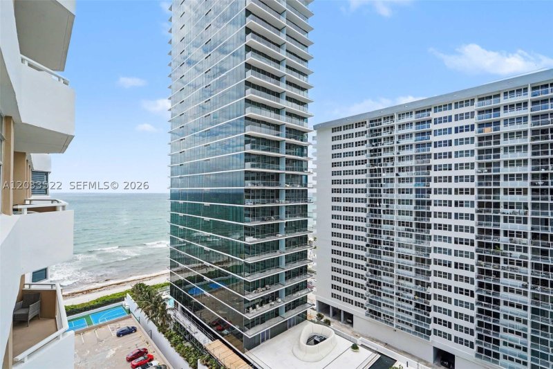Apartment for rent at The Hemispheres 15A