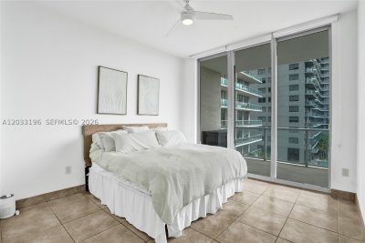 Aluguel de apartamento no Midtown Miami 2 H1205