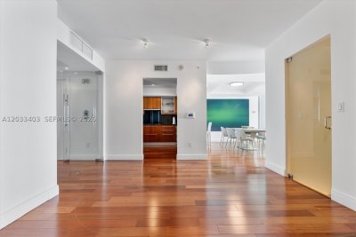 Alquiler de apartamento en Jade Brickell 1409