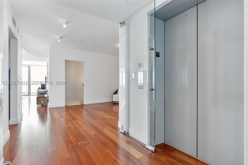 Alquiler de apartamento en Jade Brickell 1409