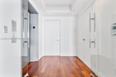 Alquiler de apartamento en Jade Brickell 1409