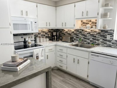 Comprar apartamento en The Hemispheres 2B