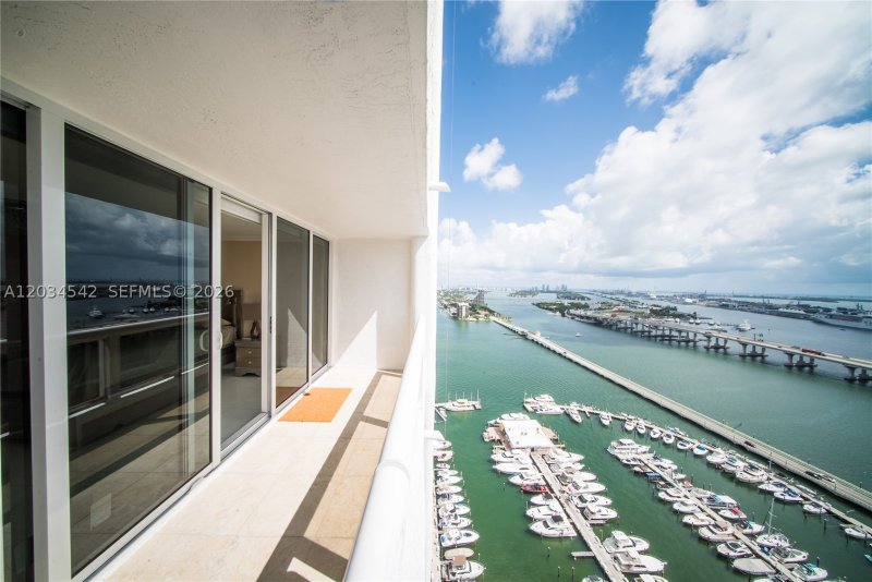 Alquiler de apartamento en The Grand A-3646