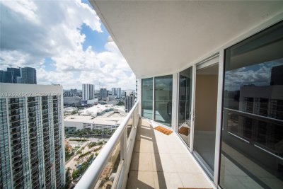 Alquiler de apartamento en The Grand A-3646