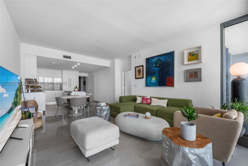Property photo # 6