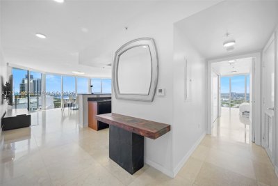 Alquiler de apartamento en La Perla 3508