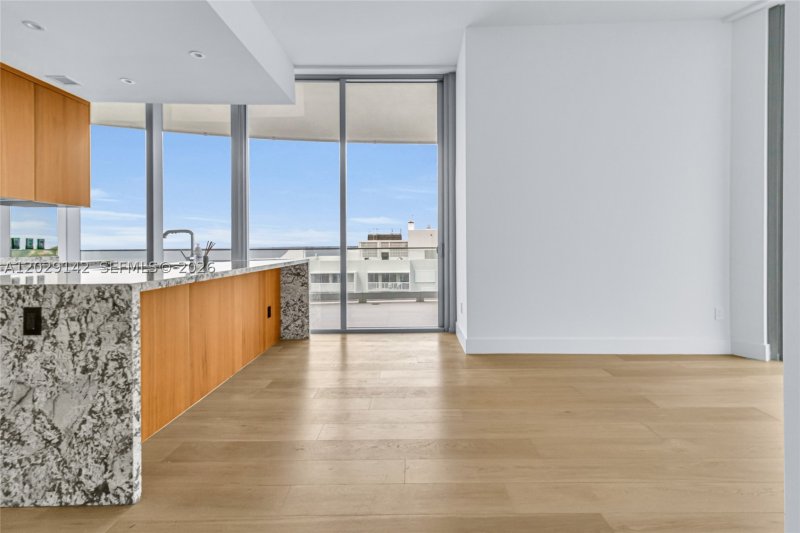 Comprar apartamento no Una Residences at Brickell 1103