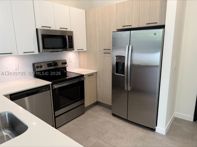 Property photo # 2
