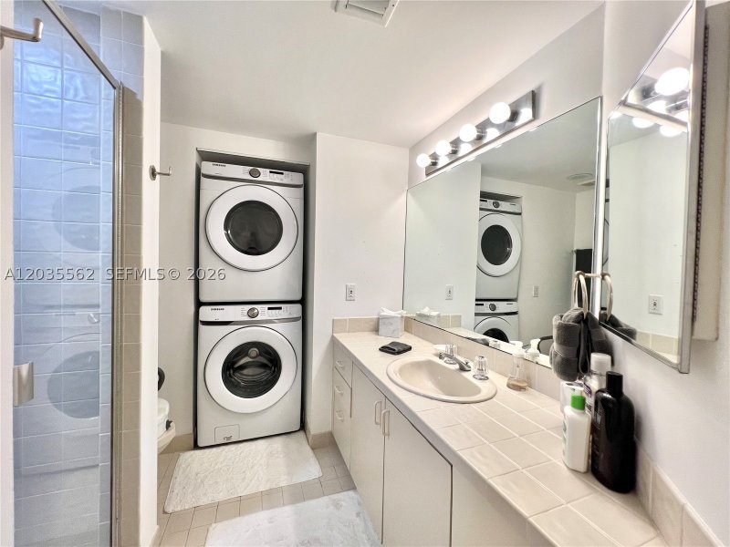 Comprar apartamento en 1000 Williams Island 3010