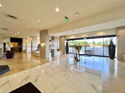 Comprar apartamento no 1000 Williams Island 3010