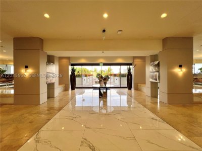 Comprar apartamento no 1000 Williams Island 3010