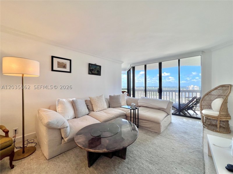 Comprar apartamento en 1000 Williams Island 3010