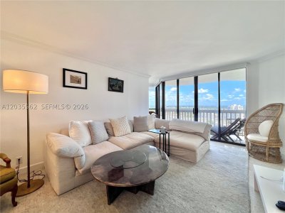 Comprar apartamento no 1000 Williams Island 3010