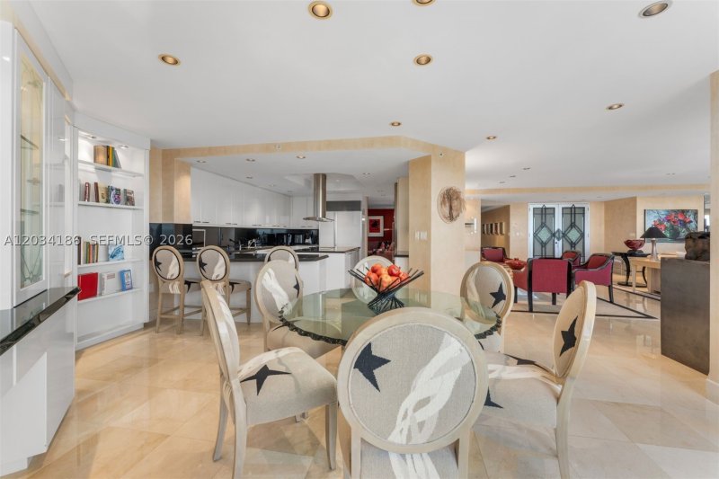 Condo for sale at Grand Bay Tower 1103