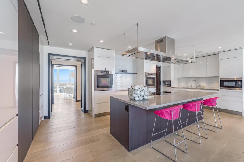 Condo for sale at Las Olas River House 4206