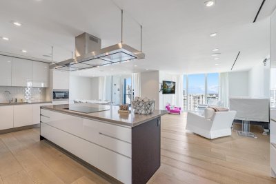 Comprar apartamento en Las Olas River House 4206