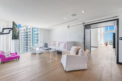 Comprar apartamento en Las Olas River House 4206