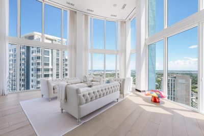 Comprar apartamento en Las Olas River House 4206