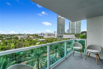Floridian Apt #704