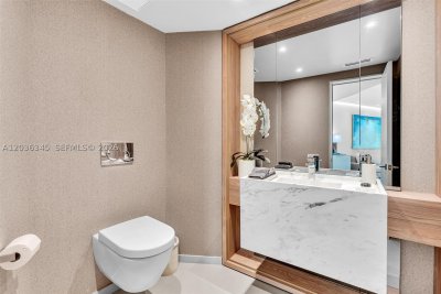 Comprar apartamento no Bristol Tower 1002