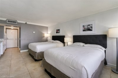 Comprar apartamento no Aventura Beach Club 827