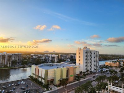 Comprar apartamento en Alexander Towers 705