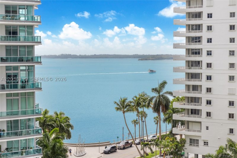 Apartment for rent at Brickell House Condo 1003