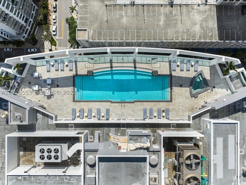 Condo for sale at 350 Las Olas Place 980