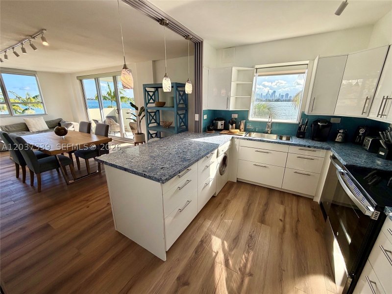 Apartment for rent at Flamingo 338S