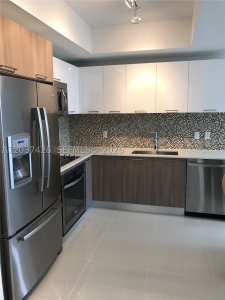 5300 Paseo Apt #703
