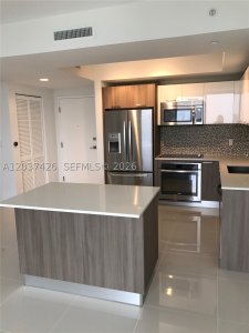 Alquiler de apartamento en 5300 Paseo 703