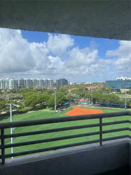 Comprar apartamento en Parc Central Aventura 1001