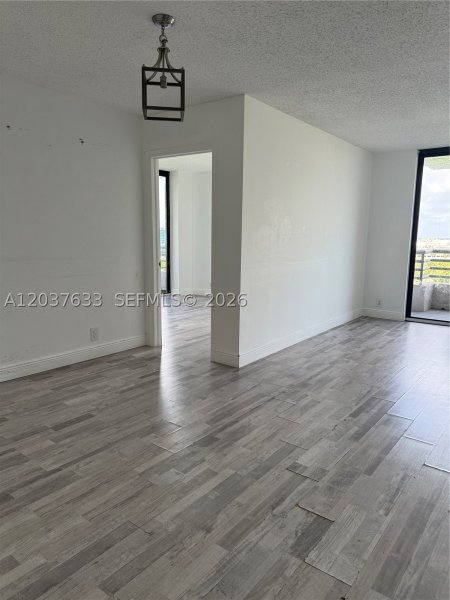Comprar apartamento en Parc Central Aventura 1001