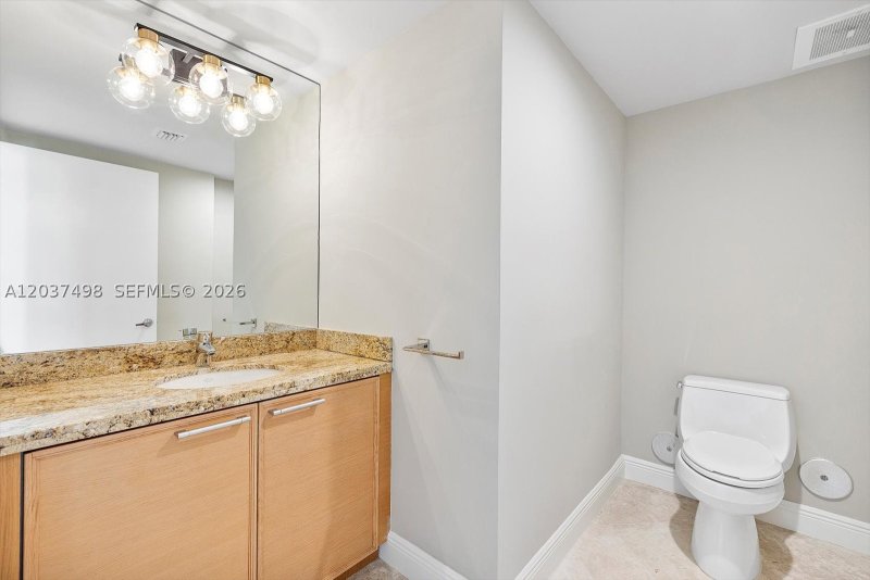 Comprar apartamento no Sayan 502