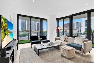 Comprar apartamento no Hyde Midtown L304