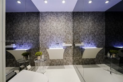 Comprar apartamento no Porsche Design Tower 3301