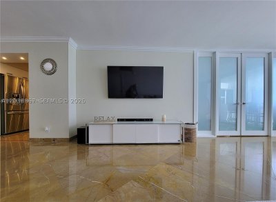 Aluguel de apartamento no Parker Plaza Estates 1718