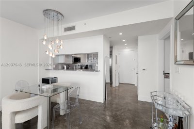 Comprar apartamento no Bentley Bay North 2112