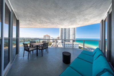 La Gorce Palace Apt #1708