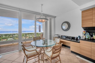 Comprar apartamento en Porto Vita 2204