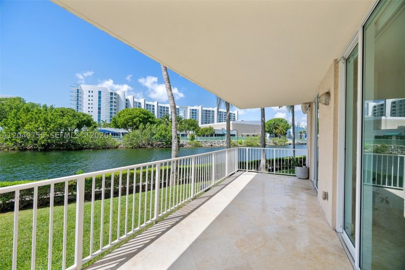 Apartment for rent at Aventura Marina II 114
