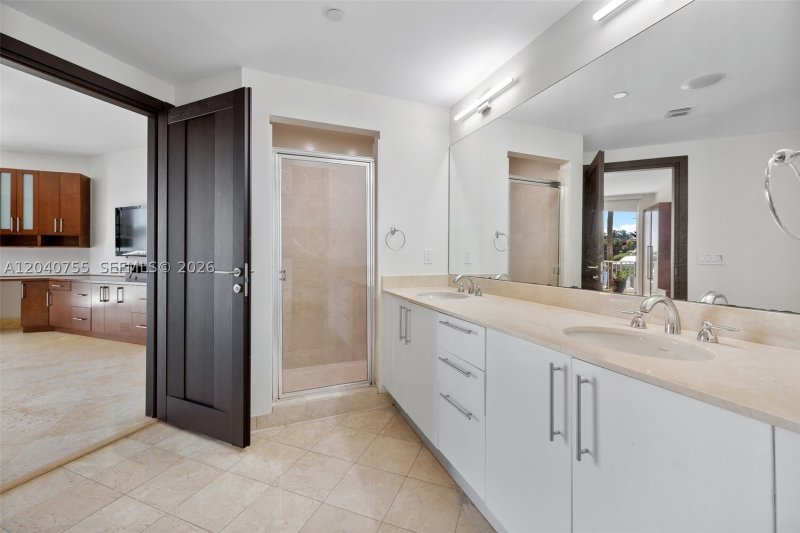Apartment for rent at Aventura Marina II 114