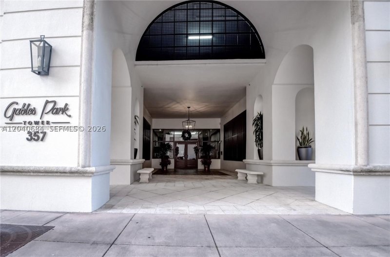 Apartment for rent at Gables Park Tower 703