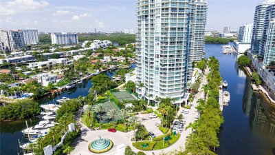 Comprar apartamento no Oceania 4 TH-4